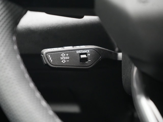 Audi A6 Avant Quattro S-Tronic