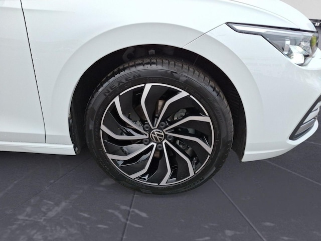 Volkswagen Golf 1.5 TSI Plus