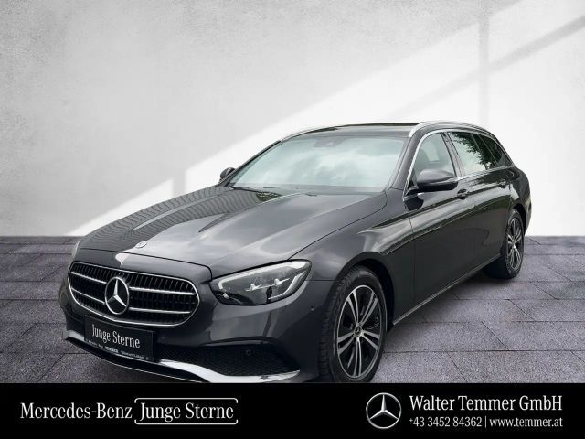 Mercedes-Benz E 220 4MATIC E 220 d Estate