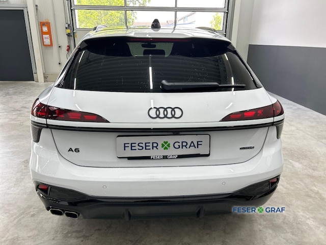 Audi A6 Avant Quattro S-Tronic