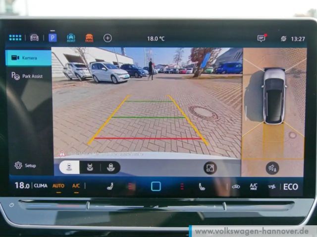 Volkswagen ID.7 IQ.Drive Pro