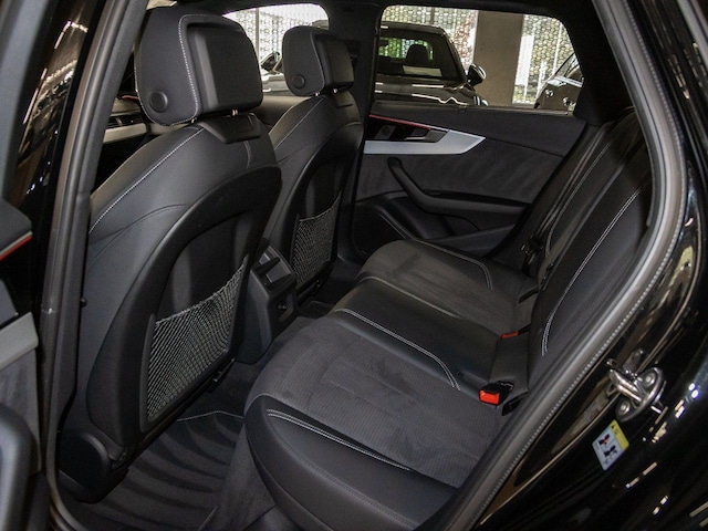 Audi S4 Avant Quattro