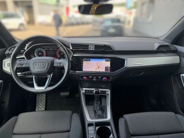 Audi Q3 35 TDI