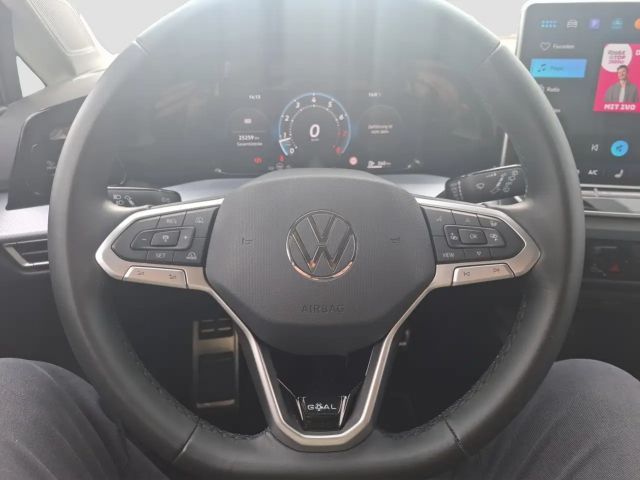 Volkswagen Golf GOAL 1.5 115 PS AHK NAVI ACC LED