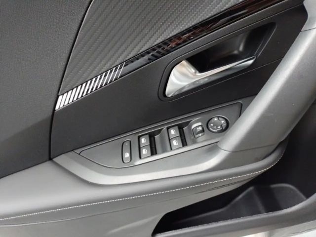 Peugeot 2008 Allure Pack Hybrid