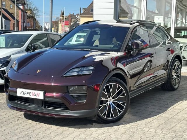 Porsche Macan 4