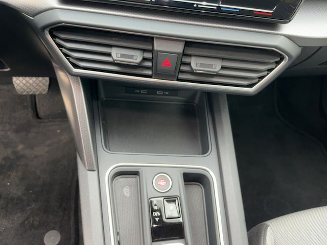 Seat Leon 2.0 TDI DSG Sportstourer Style