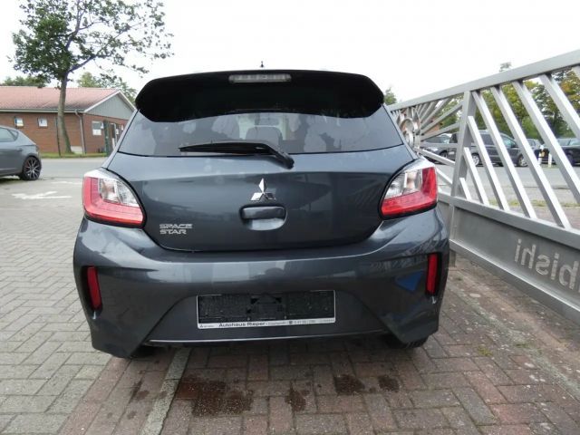 Mitsubishi Space Star Star