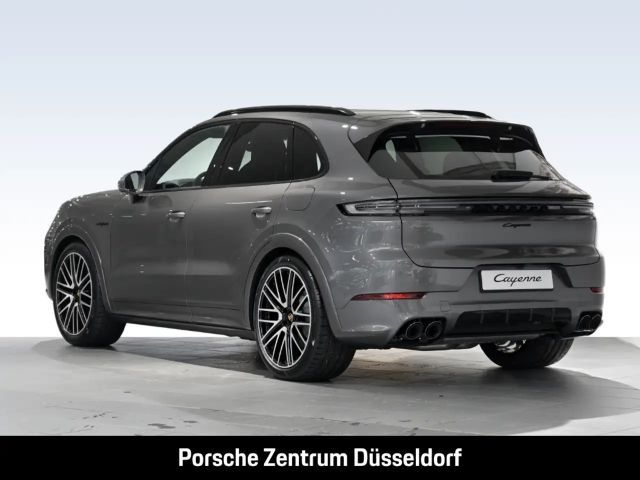 Porsche Cayenne Black Edition E-Hybrid