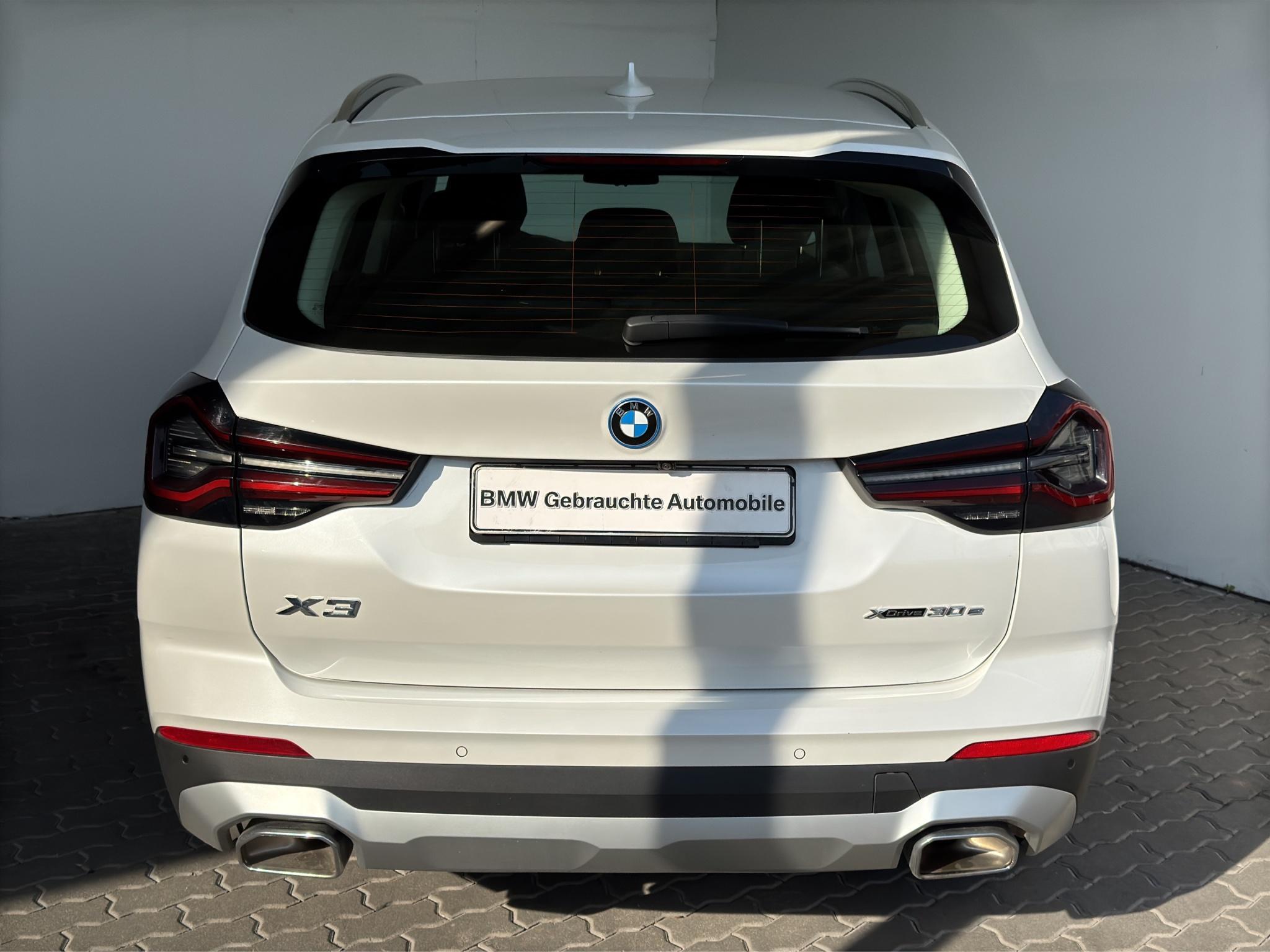 BMW X3 xDrive30e