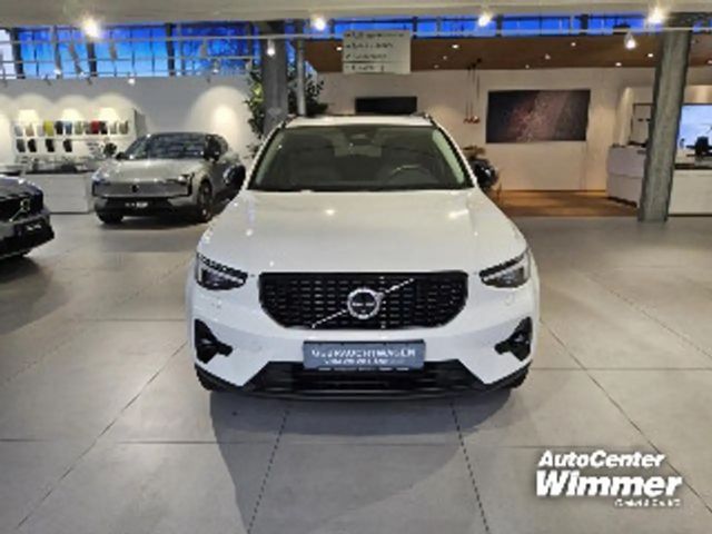 Volvo XC40 Dark Plus