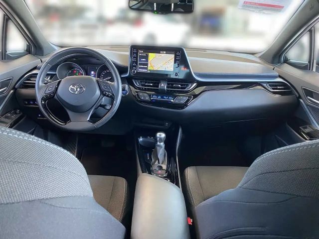 Toyota C-HR Hybride Team D