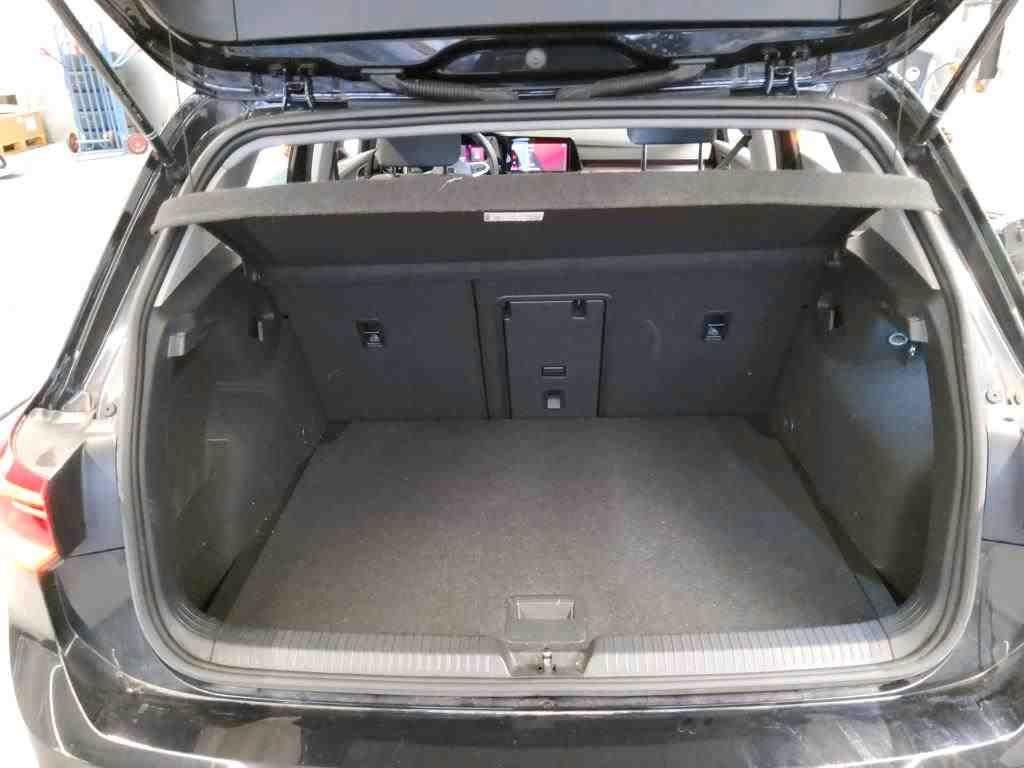 Volkswagen Golf 1.5 TSI Golf VIII