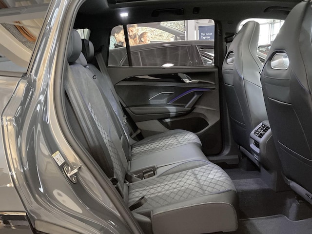 Volkswagen Tayron 4Motion DSG R-Line