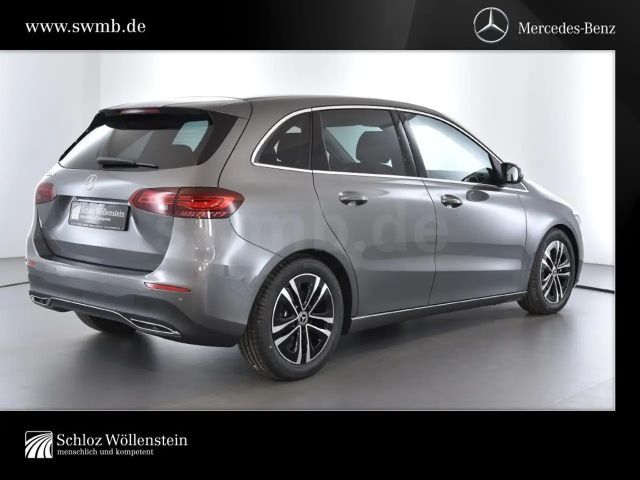 Mercedes-Benz B 200 Progressive