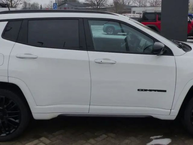 Jeep Compass Altitude