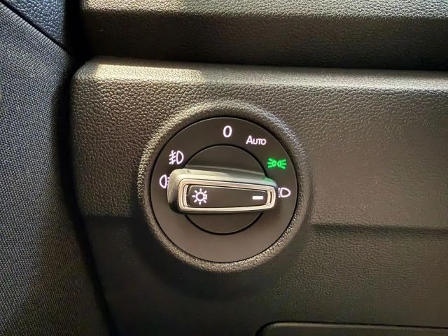 Volkswagen T-Roc 1.5 TSI DSG Sport