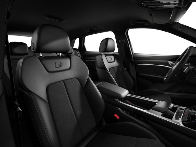 Audi Q8 e-tron 55 Quattro S-Line