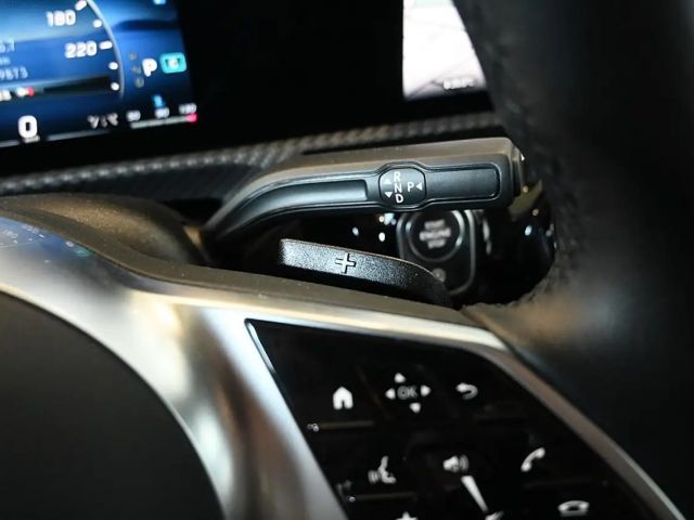 Mercedes-Benz A 180 A 180 d