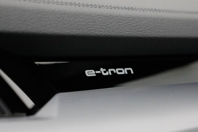 Audi Q8 e-tron 55 Quattro S-Line Sportback