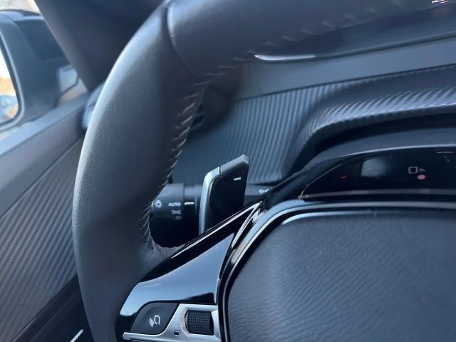 Peugeot 2008 Allure Pack EAT8 PureTech