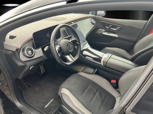 Mercedes-Benz EQE 500 AMG Line Sedan