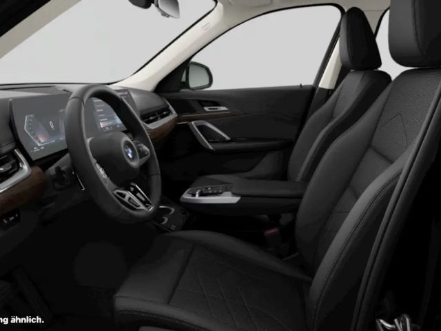 BMW X1 xDrive23d  xLine + AHK+KZG+Memory-&AktivSitz+SHZ+L