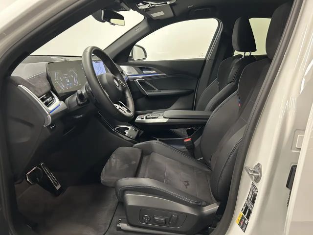 BMW iX2 Coupé M-Sport xDrive30