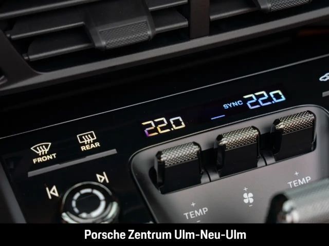 Porsche 992 4 Cabrio Carrera GTS