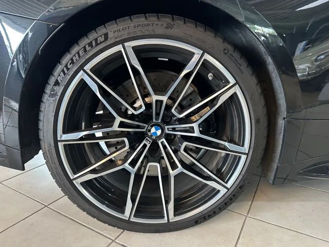 BMW M4 Cabrio Competition xDrive