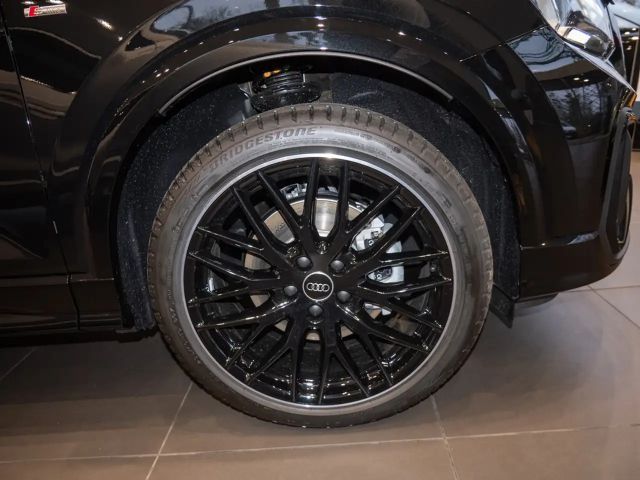 Audi Q2 35 TFSI S-Line