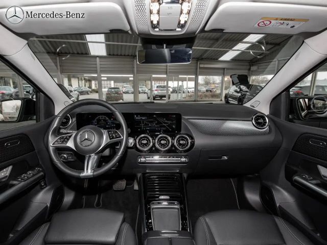 Mercedes-Benz B 220 B 220 d Progressive