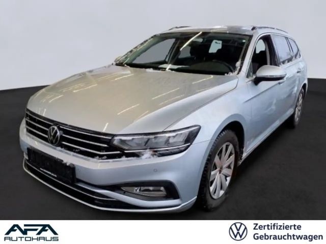 Volkswagen Passat 1.5 TSI Business Variant