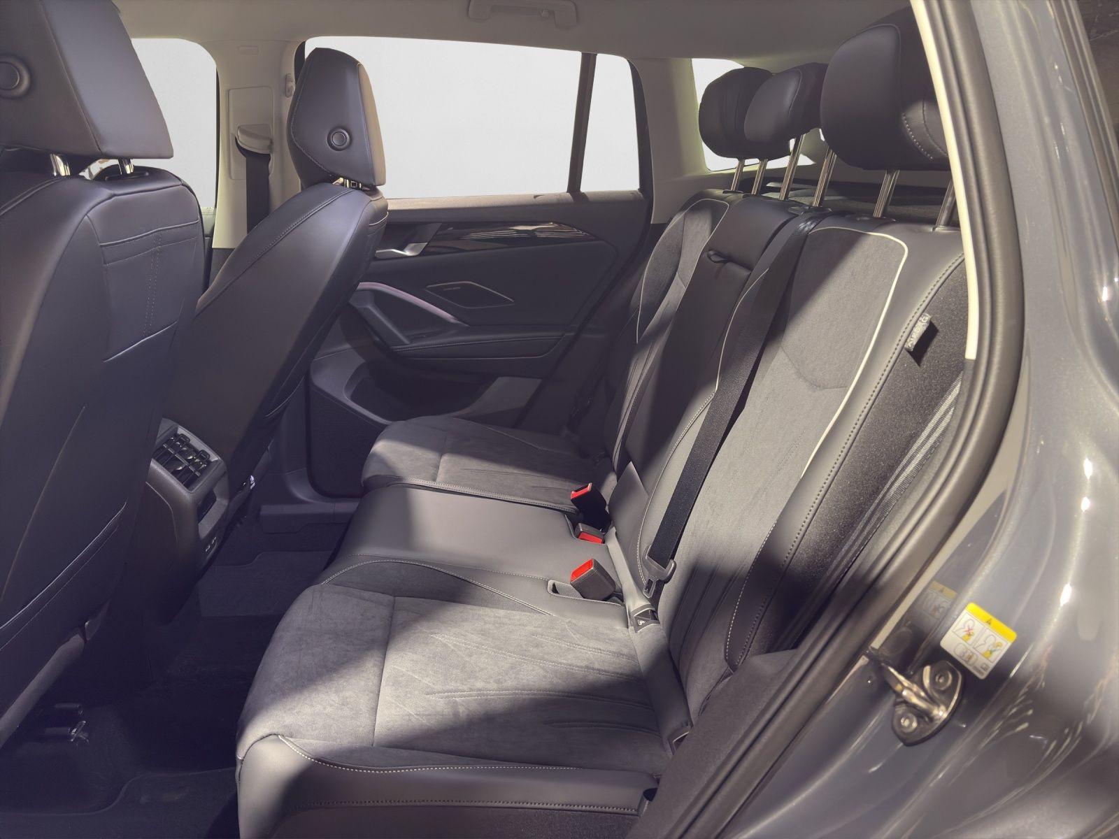 Volkswagen Tiguan Elegance Elegance IQ.Drive Sound