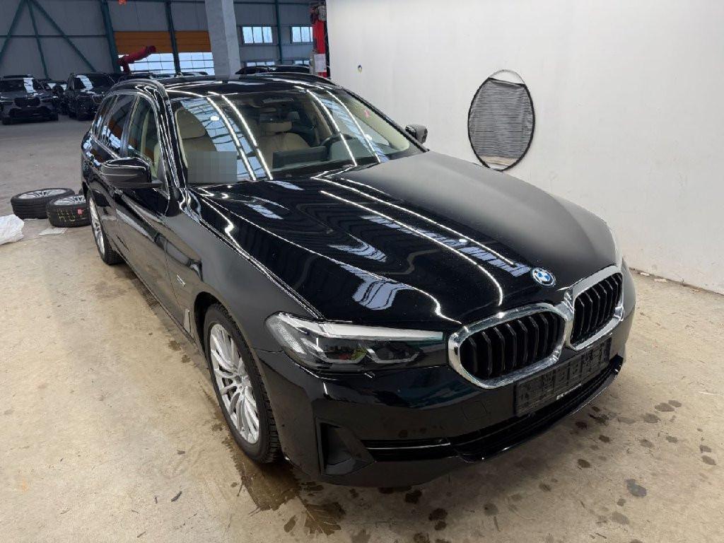 BMW 530 530e
