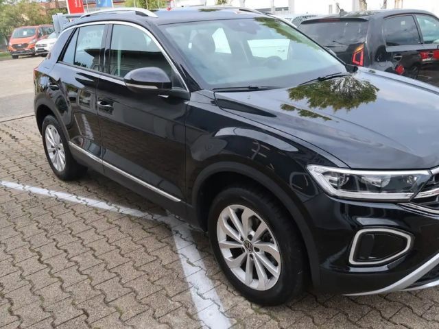 Volkswagen T-Roc IQ.Drive Style