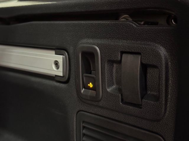 Volkswagen Touran 2.0 TDI DSG IQ.Drive