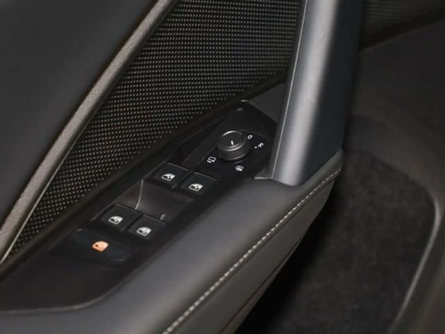 Volkswagen Tiguan DSG R-Line Style