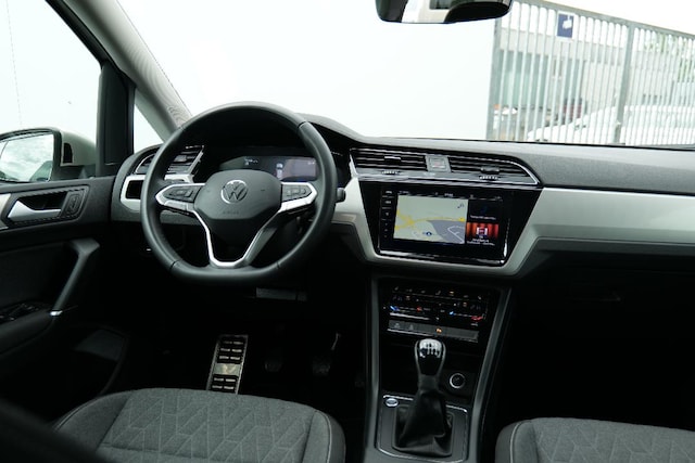 Volkswagen Touran Touran 1.5   CL   BT110 TSIM6F