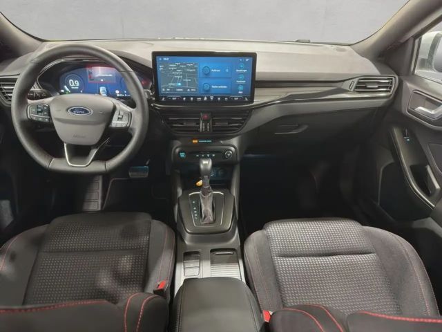 Ford Focus ST Line Wagon