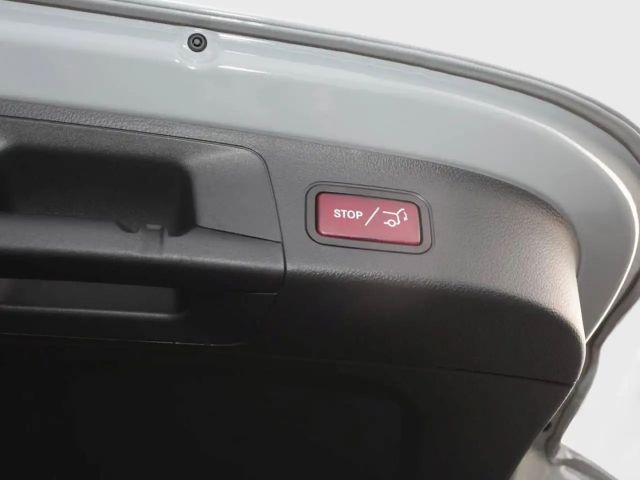 Mercedes-Benz GLA 200 AMG Line