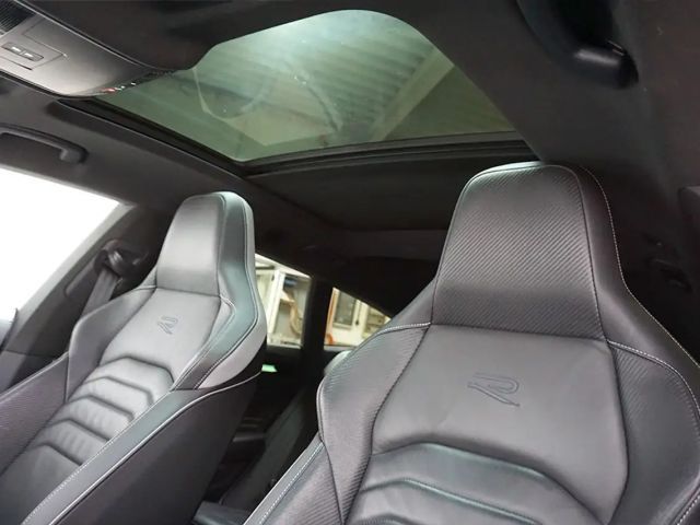 Volkswagen Arteon 2.0 TDI DSG R-Line