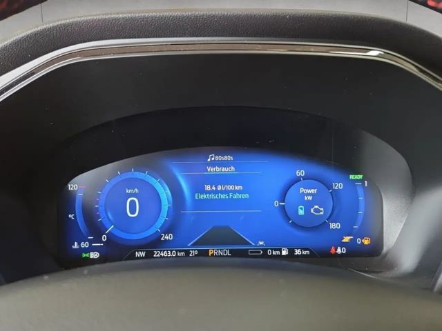 Ford Kuga Plug in Hybrid ST Line X