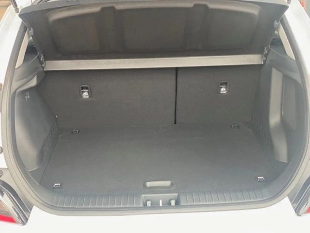 Hyundai Kona 64 kWh Electric