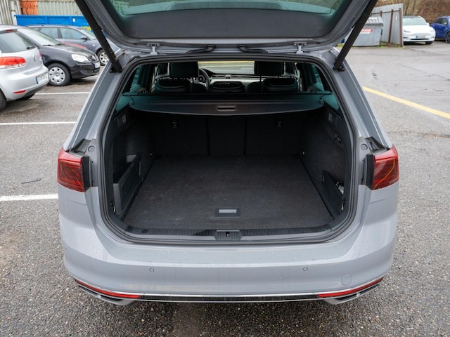 Volkswagen Passat 2.0 TDI DSG R-Line Variant