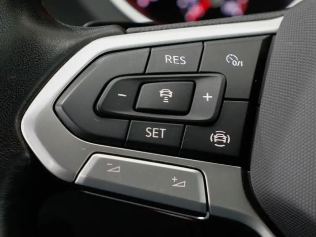 Volkswagen Tiguan 2.0 TSI DSG