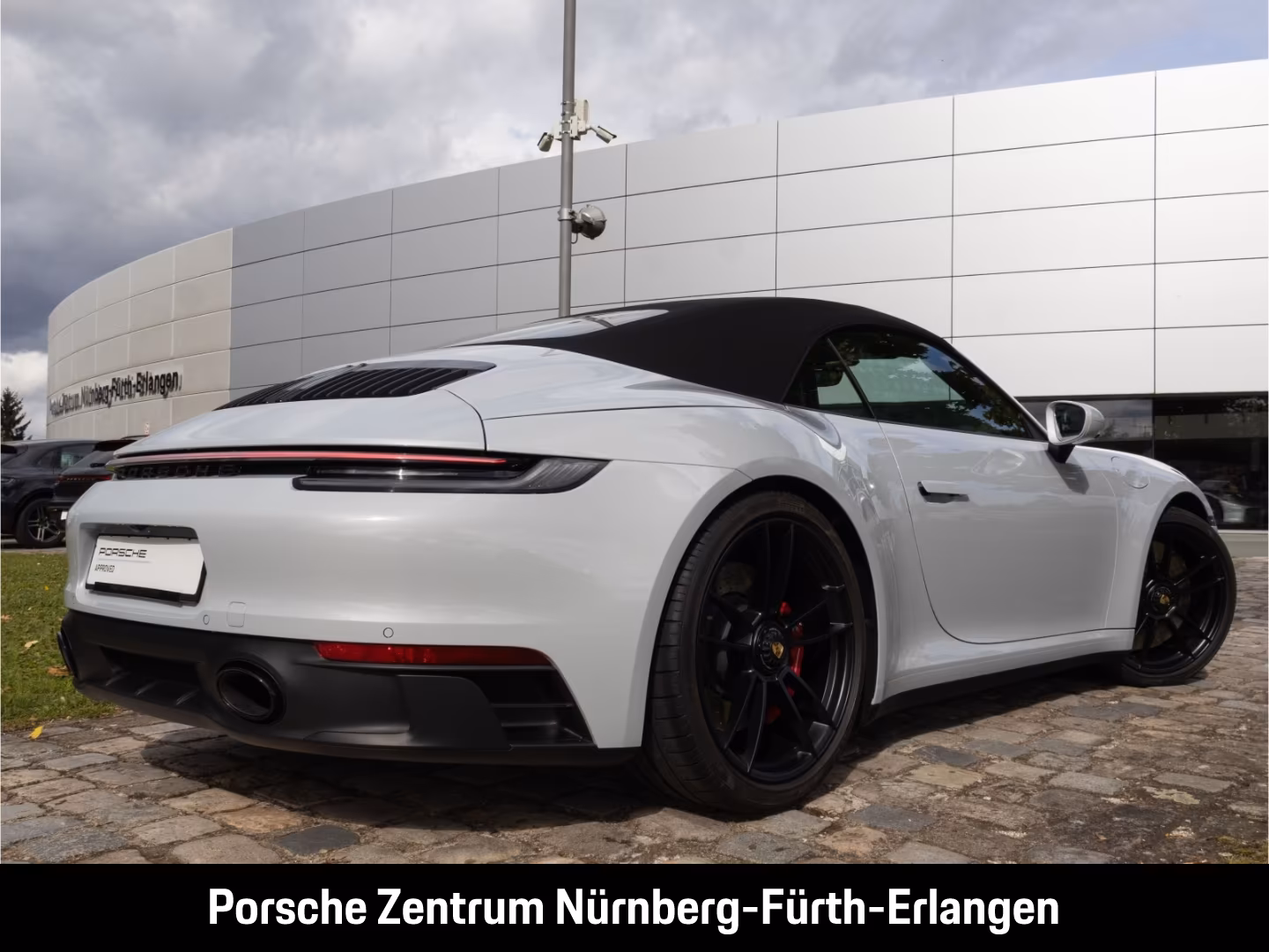 Porsche 911 4 992 Cabriolet Carrera GTS