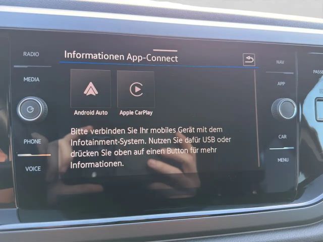 Volkswagen Taigo 1.5 TSI DSG IQ.Drive R-Line