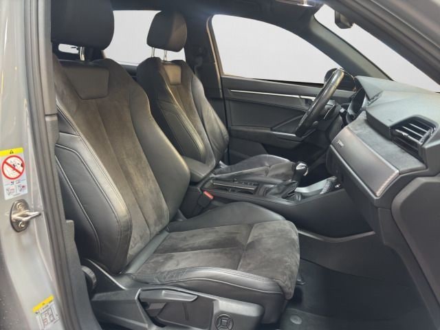 Audi RS Q3 Quattro S-Tronic