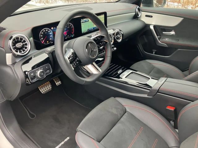 Mercedes-Benz CLA 200 Coupé